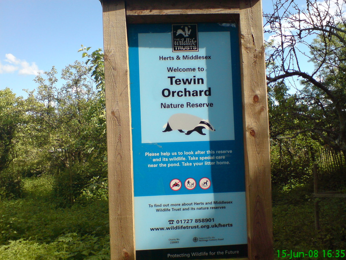 The Orchard Signpost